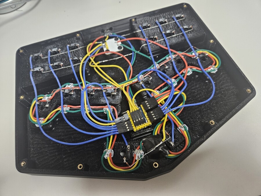 지금까지 만든 디맥용 컨트롤러 변천사_6.jpg