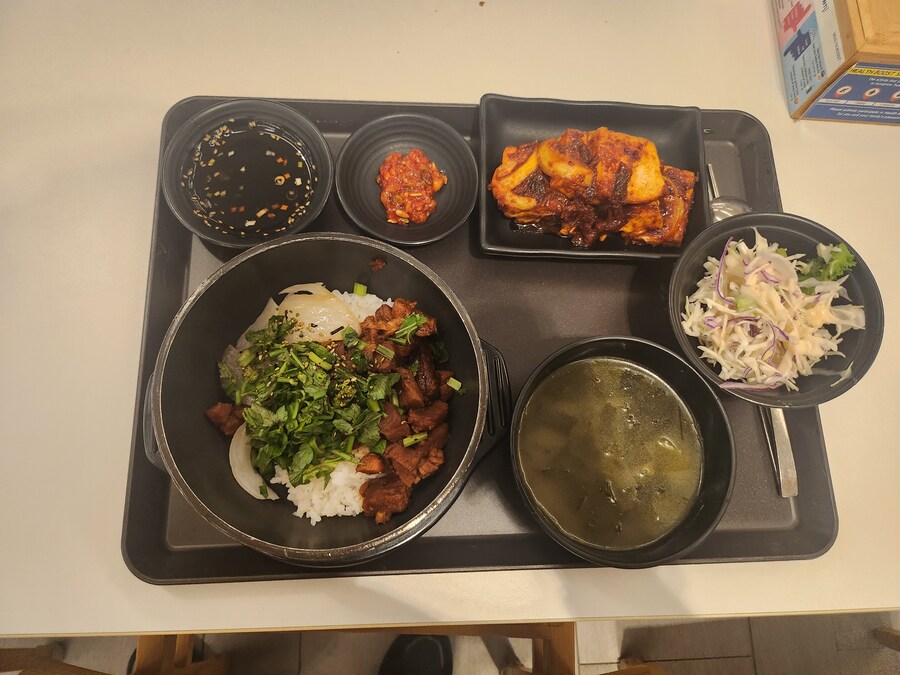 회사 구내식당 점심 시리즈(위꼴주위)_5.jpg