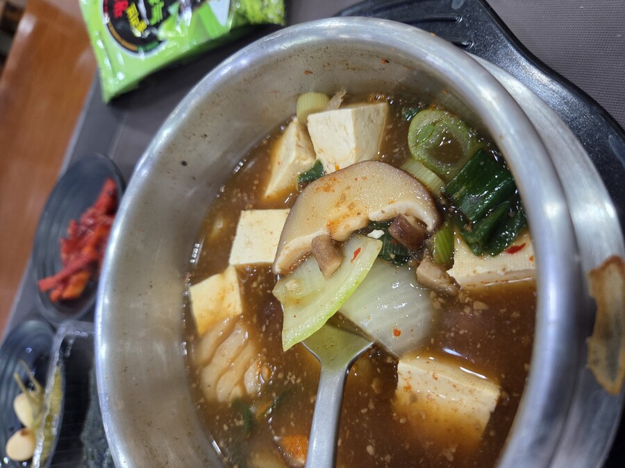 휴게소 된장찌개_4.jpg
