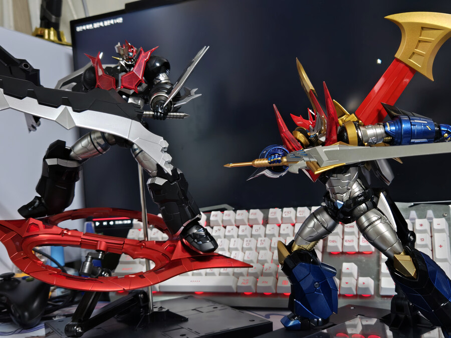 [RIOBOT] 제로가 왔으니 엠페러도 가지고 놀아야죠_22.jpg