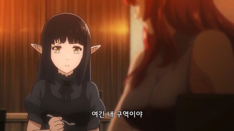 자기가 뒷배 봐주는 식당에 다른 동료가 난입했다_14.jpg
