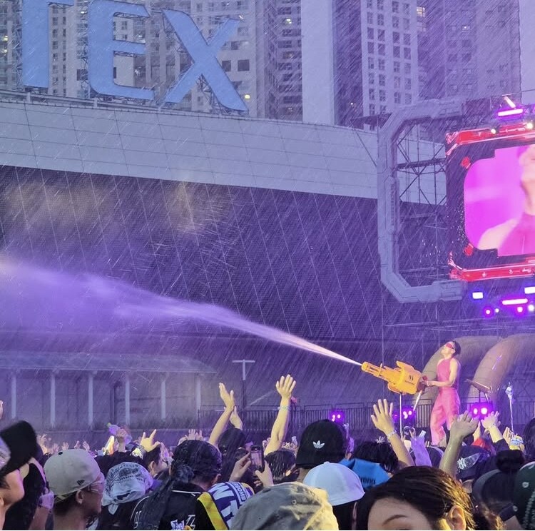 JYP) 트와이스,있지,엔믹스 보고있나..박진영 워터밤 전격출격_4.jpg