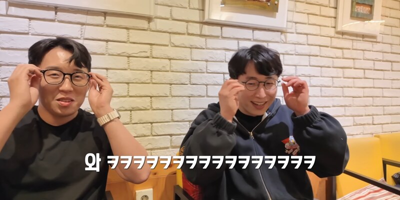 처음 보는 사람은 동일인인 줄 안다는 두 유튜버..._5.png