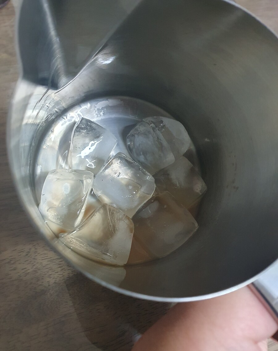 모닝커피 마셔야지_1.jpg