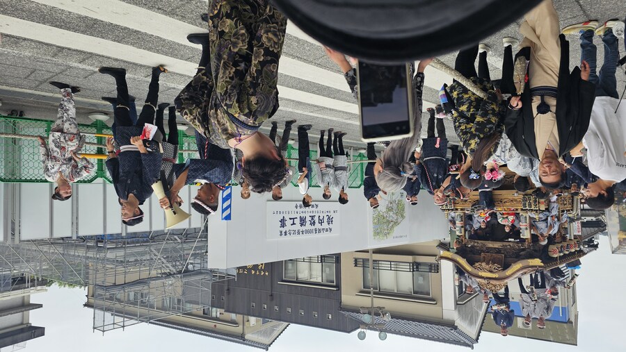 나리타 왔는데 축제가 한창이네_1.jpg