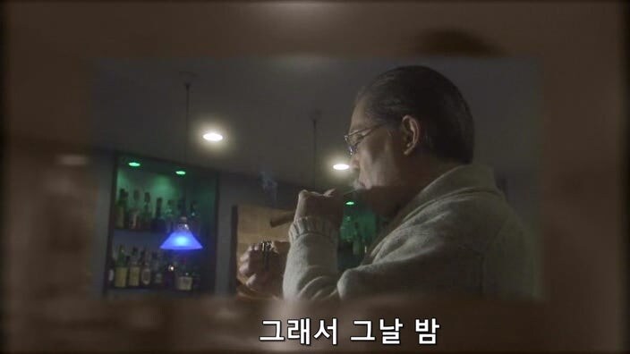 바를 운영하는 사장님이 평론가를 때려죽인 이유_8.jpg