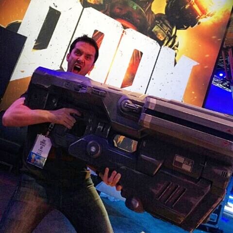 [DOOM]둠 슬레이어가 가장 좋아하는 무기_2.jpg