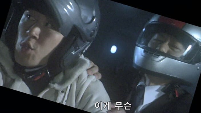 형사한테 오토바이를 도난 당한 후 인생이 무너진 폭파범_5.jpg
