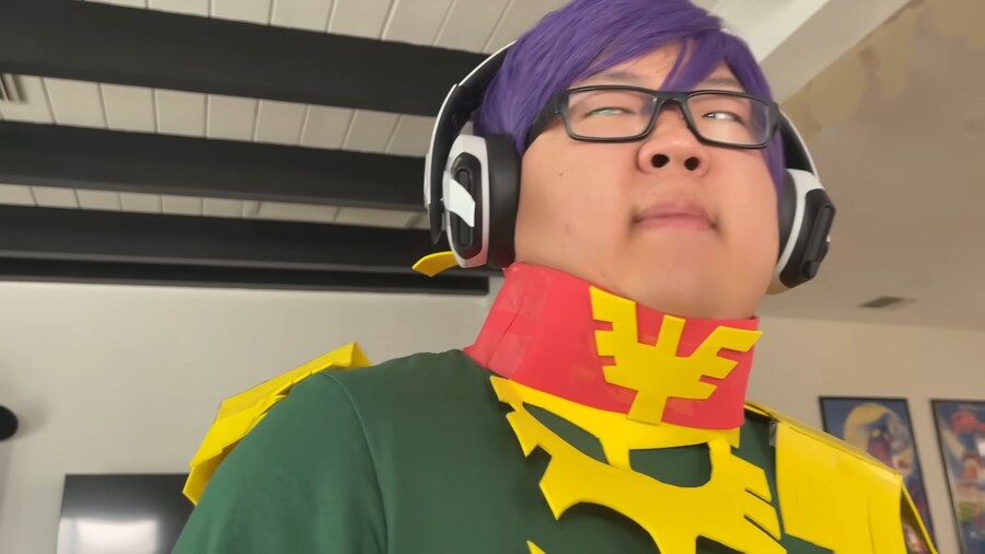 건담) 샤아 코스프레한 성원_2.png
