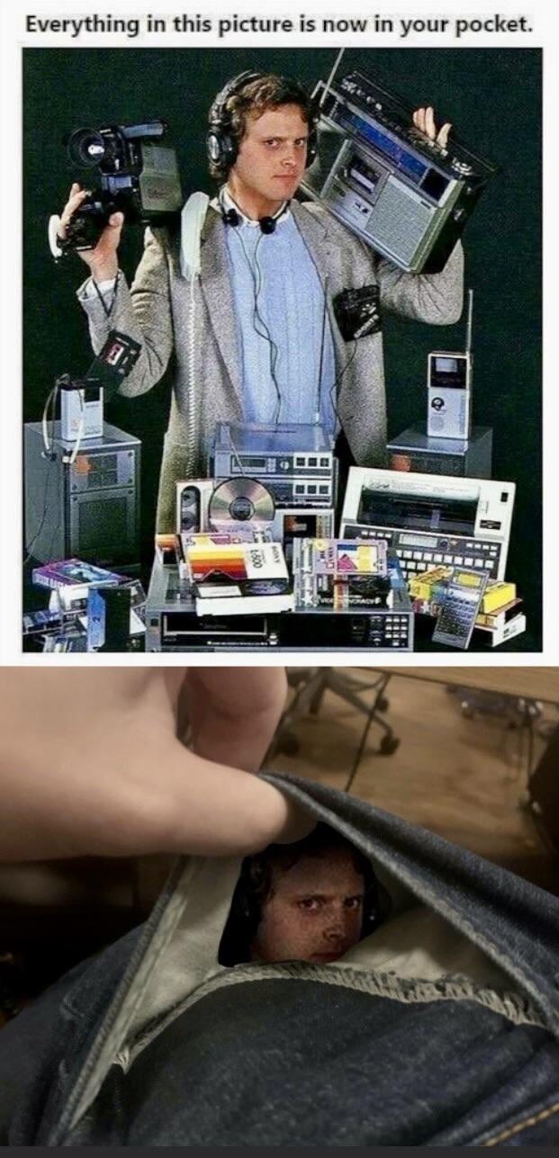 ???:이 사진의 모든 것들이 당신 주머니 안에 다 있습니다_1.jpg