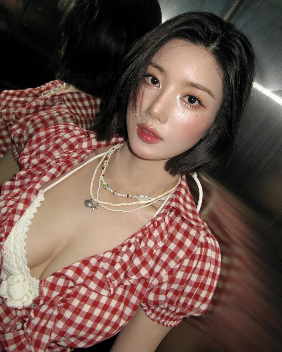 '워터밤 여신' 권은비, 제대로 작정했네…'비욘세 빙의+이시안과 듀엣까지'_2.jpg