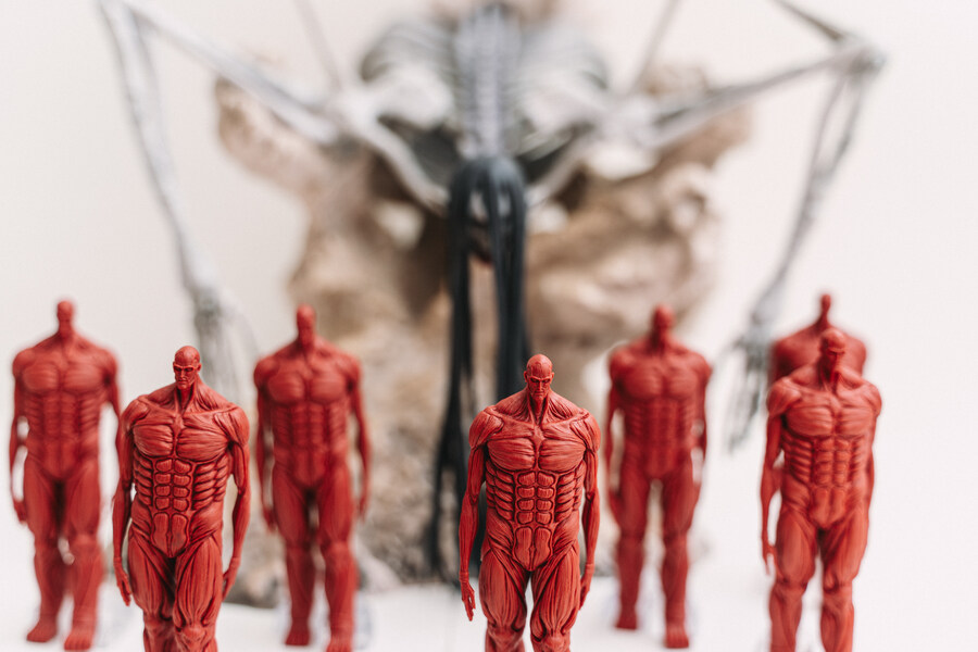 이치방쿠지 진격의거인 종미의거인과 땅울림 피규어_8.jpg