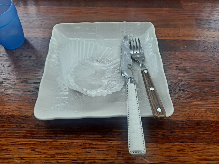 팥빙수, 팡도르, 먹물치즈빵, 햄버거_8.jpg