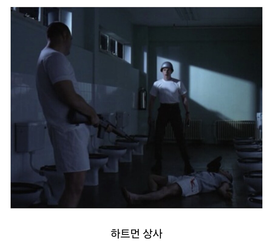 죽어 마땅하지는 않지만 죽을만했던 군인.jpg_7.jpg