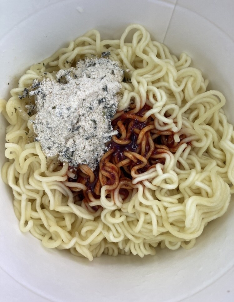 배홍동 비빔면 섭취_1.jpg