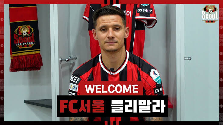 이름 때문에 K리그 팬들에게 엄한 드립을 듣는 축구선수_1.jpg