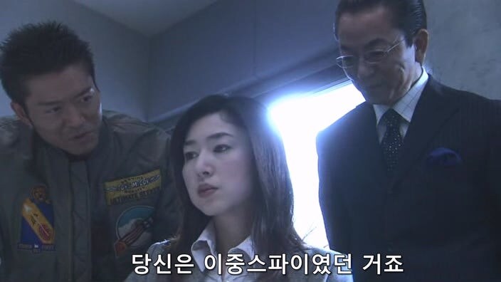 상대 정치인의 모략질로 고로시 당할뻔한 여자정치인_17.jpg
