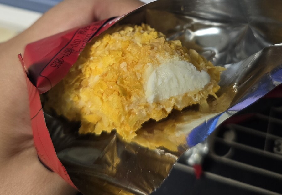 치킨 한조각_3.jpg