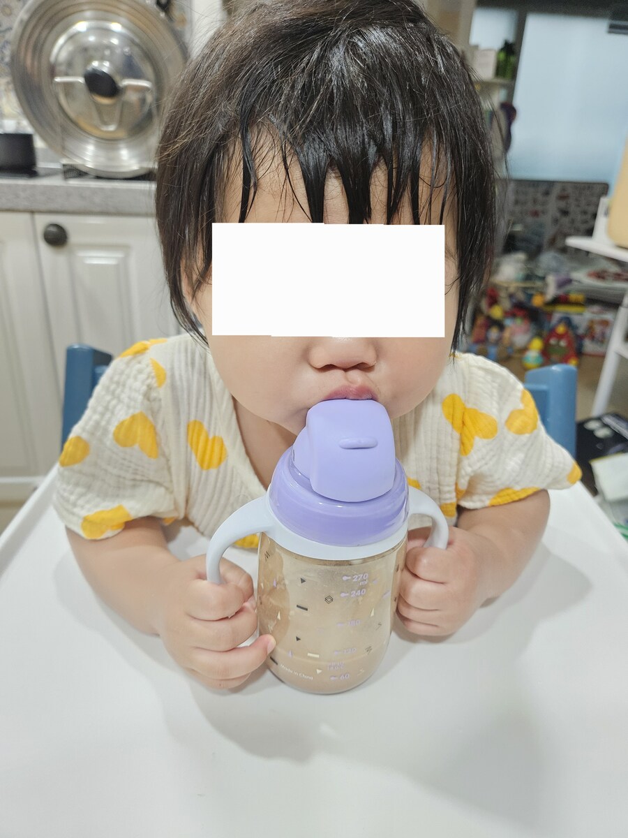 아기 산책 시키고 혼났다_1.jpg