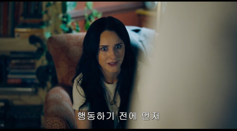 DC) (스포) [슈퍼맨] 영화속 로이스와의 인터뷰씬은 10분 가까이 된다_1.jpg