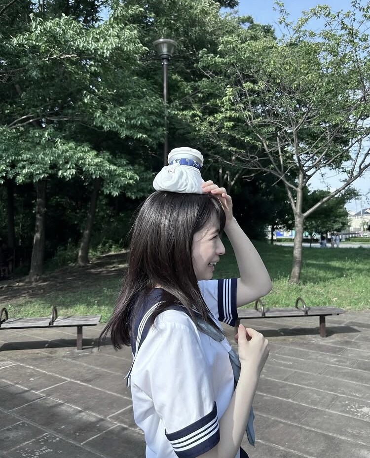 교복 입어본 사쿠라다_2.jpg