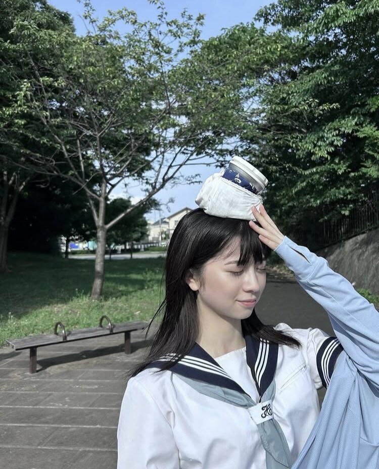 교복 입어본 사쿠라다_3.jpg