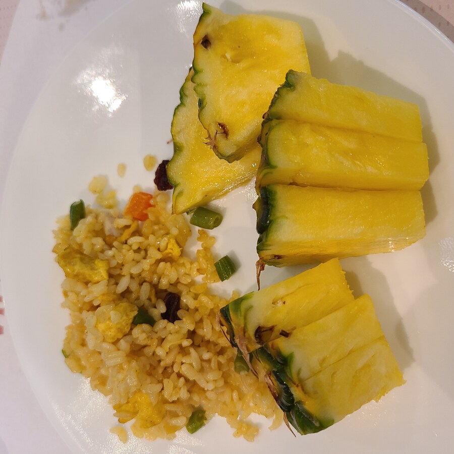 파인애플 정말로 맛있어_1.jpg
