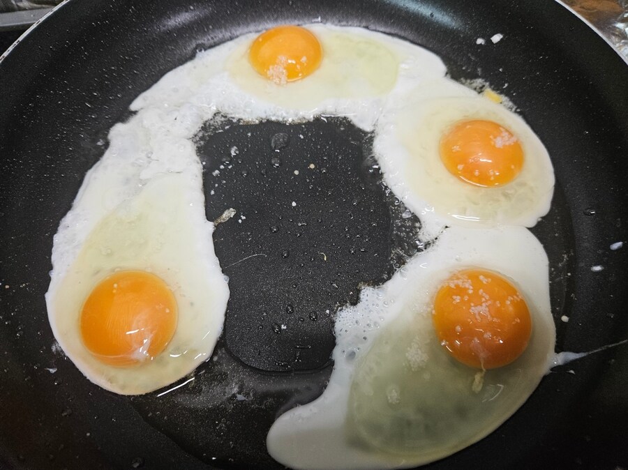 직장에서 3천원씩 걷어서 해먹는 점심 닭갈비_7.jpg