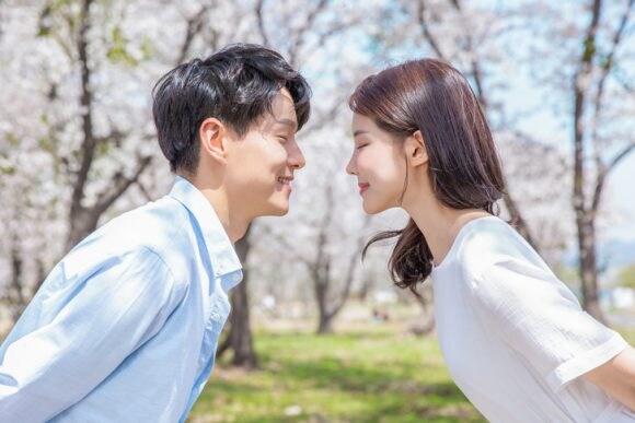 아주 그냥 사방이 러브버그들이야_5.jpg