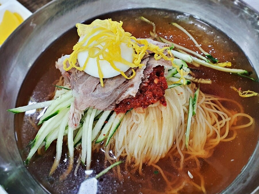 부산사람은 냉면보다 밀면이 주식이지_2.jpg