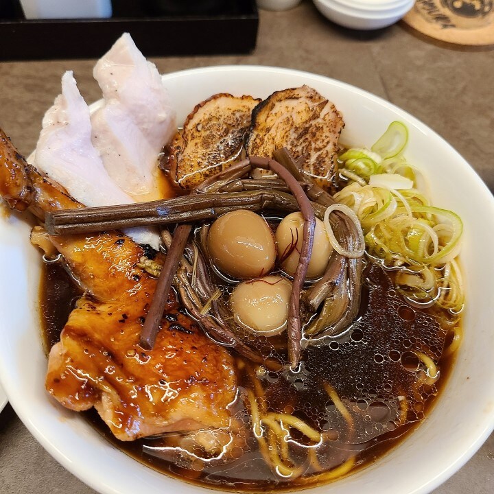 호불호 갈리는 라멘_1.jpg
