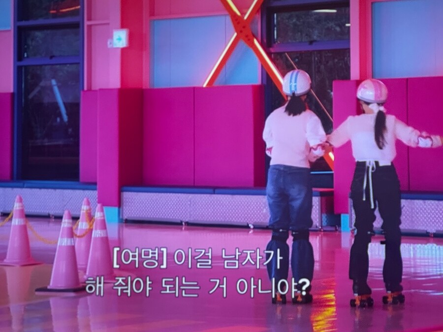 모솔)넷플 모솔 연애 보는 사람 있나?ㅋㅋㅋ_1.jpg