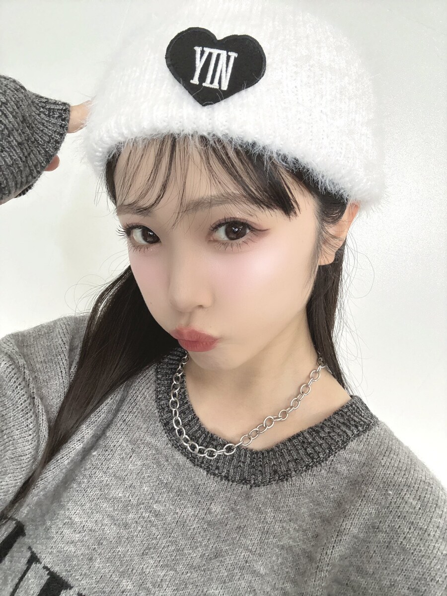 유이나 인스타그램 라이브 예고(7월 8일 21시)_2.jpg