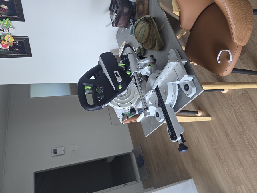 돈벌어서 명품하나 샀다._2.jpg