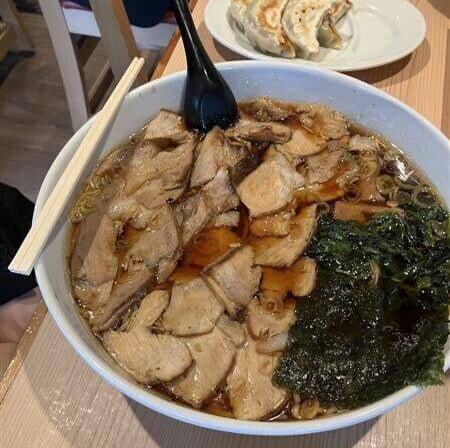 이시바 총리가 라멘 토핑으로 욕먹은 이유_2.jpg