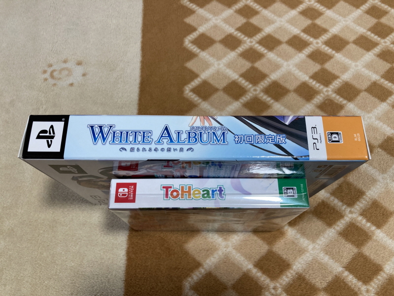 화이트 앨범 (WHITE ALBUM) 리미티드 에디션 & 파우더 스노우_6.jpg