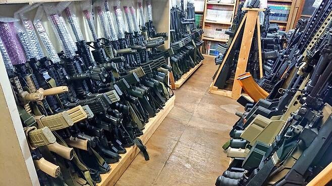 오타쿠 아버지가 남긴 이상한 유산_4.jpg