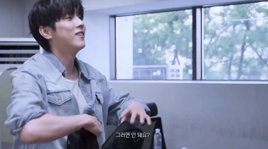헬로키티 그림자 따라했지만 콩이 되어버린 연예인 .jpg_7.png