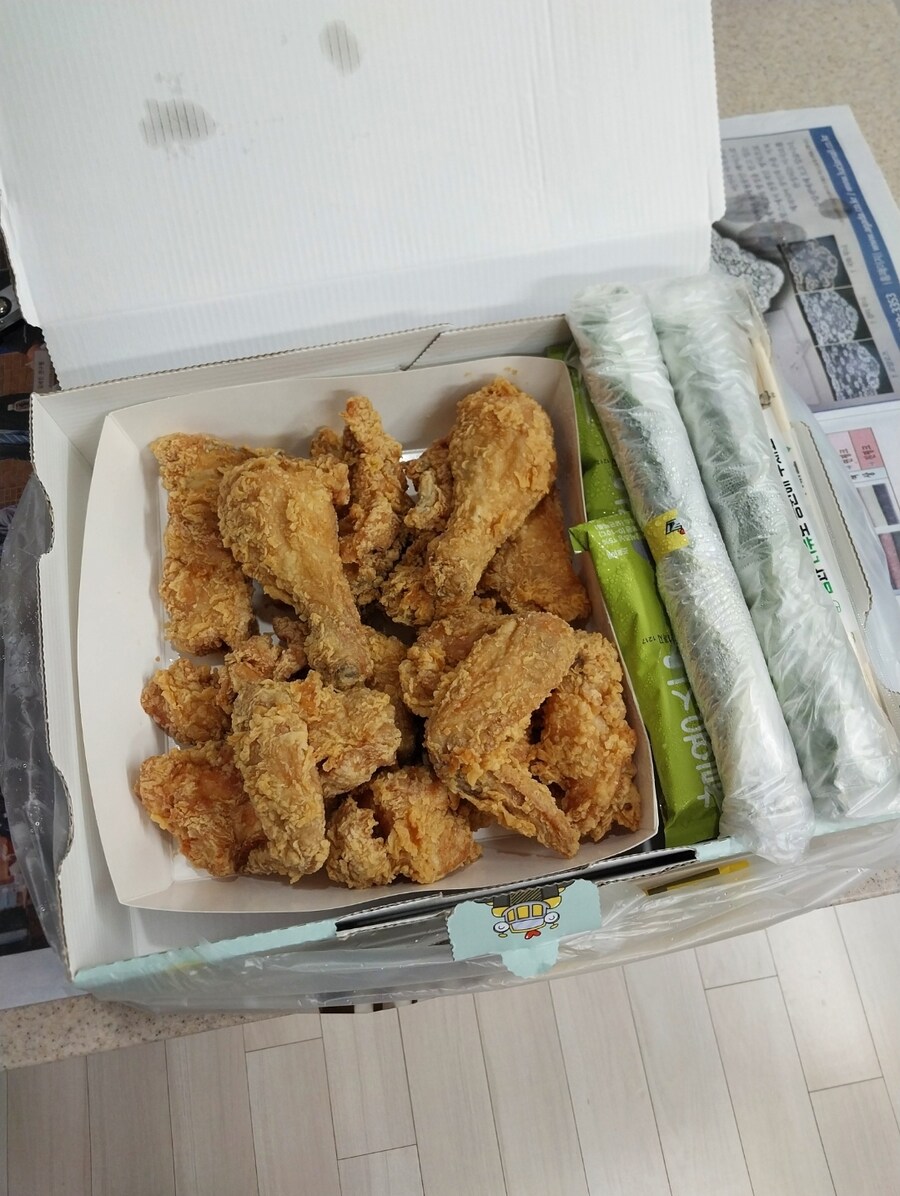 네네치킨 오리엔탈 파닭_3.jpg