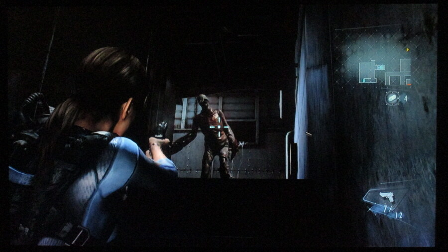 바이오하자드 레벌레이션스_58.jpg