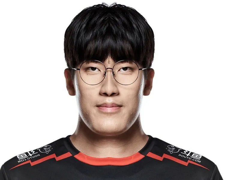 롤) 우리 뷰어쉽 잘 챙겨봐요!_11.webp