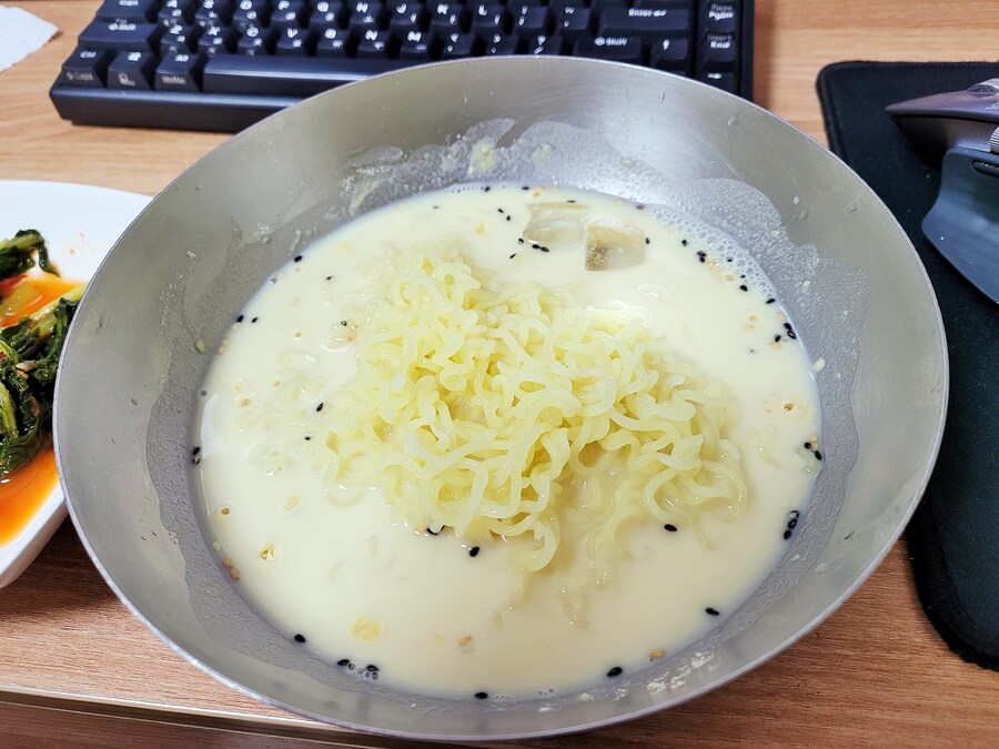 오뚜기 콩국수라면_1.jpg