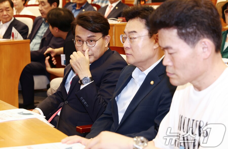 [포토] 자유공화국 리셋코리아 토론회 연 윤상현 의원_1.png