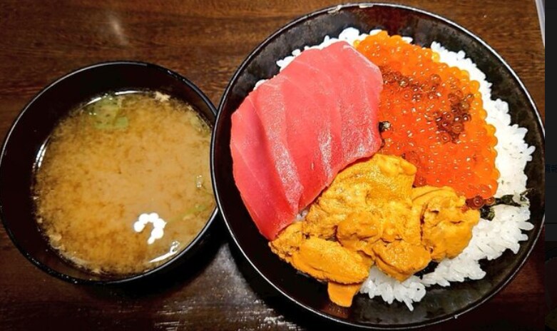 카이센동 어디가 맛있어보임??_2.png