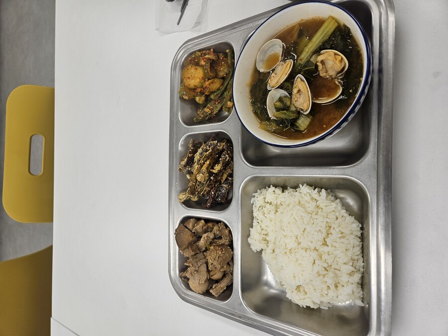 화요일 회사밥은?_2.jpg