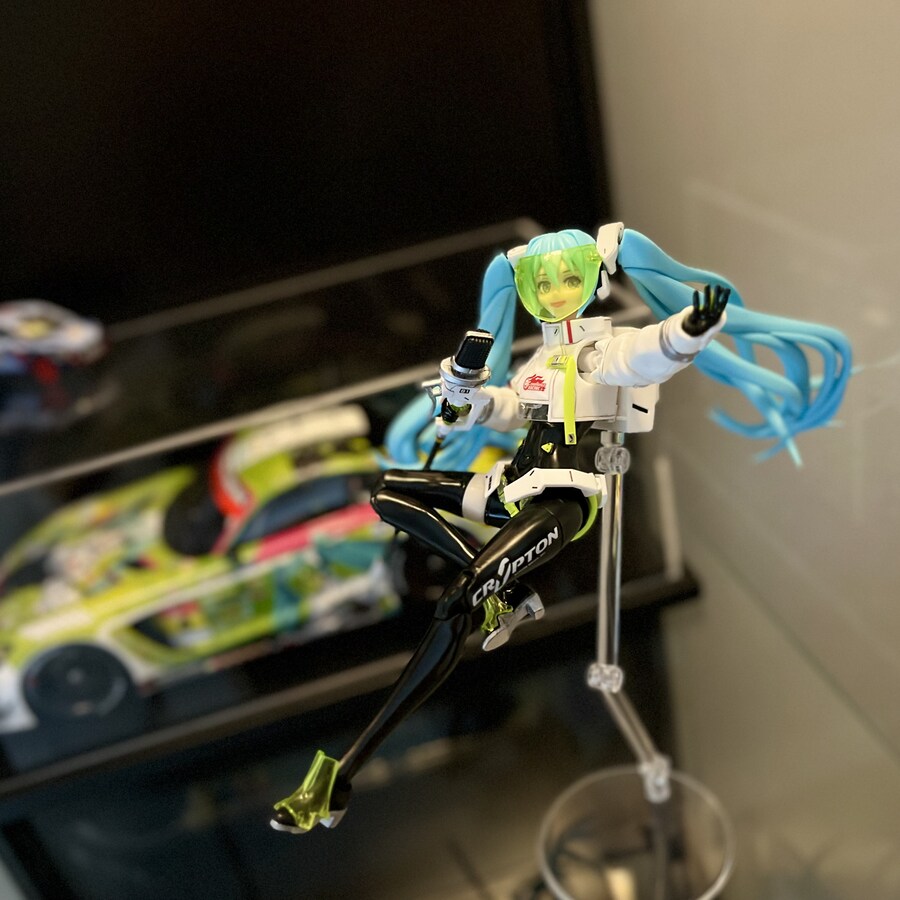 [맥스팩토리] 모데로이드 레이싱 미쿠 2022_2.jpg