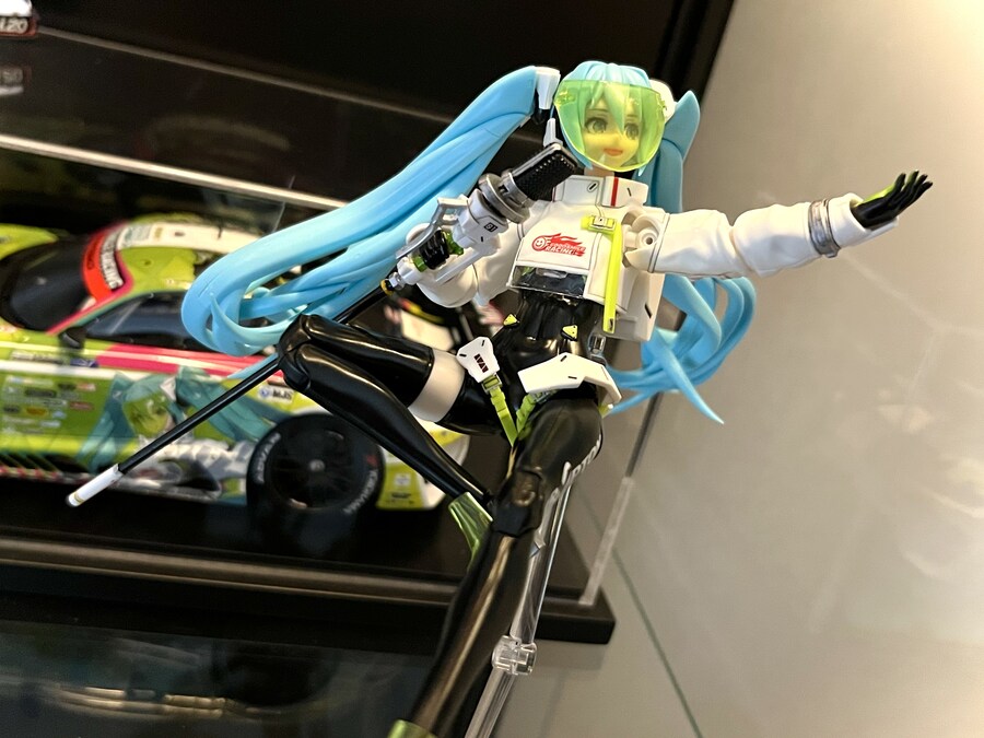 [맥스팩토리] 모데로이드 레이싱 미쿠 2022_5.jpg