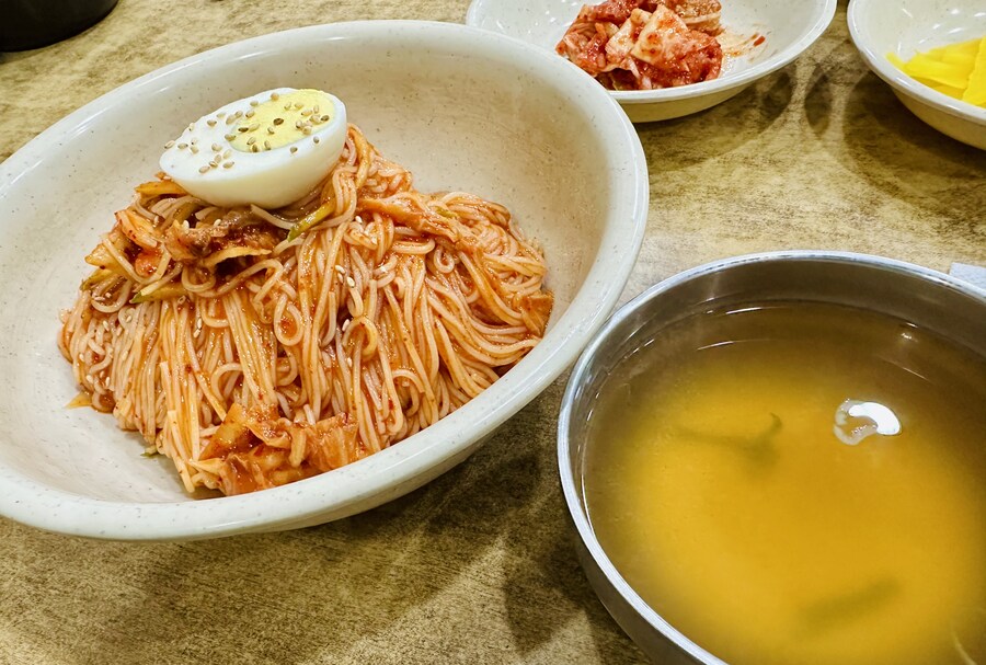 멸치국수 - 비빔국수_1.jpg