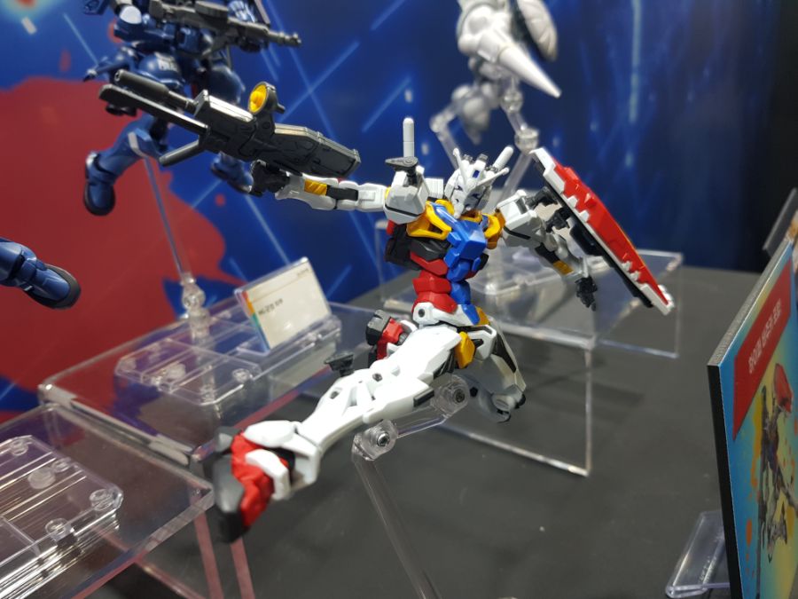 HG GQ 1/144 하얀 건담 펀 엑스포 전시 사진_6.jpg