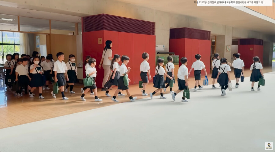일본 초교의 급식 환경_17.jpg